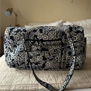 Quilted Floral Weekender Bag - Black and White